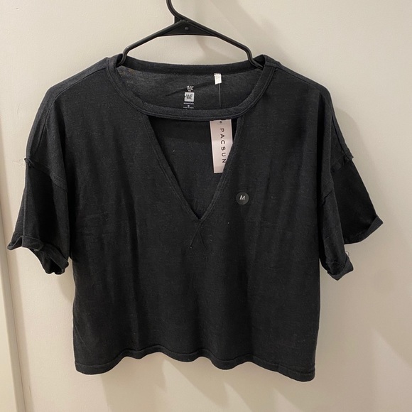PacSun Tops - Medium Pacsun Cropped Tee